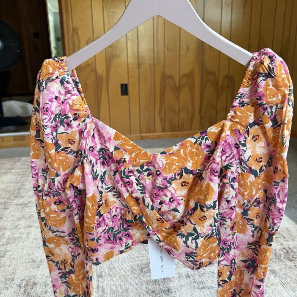 NWT Something Navy Linen Blend Set Crop Blouse Printed Flare Leg Pants Sz Medium - Picture 9 of 16